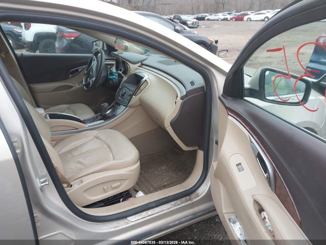 44567835 :رقم المزاد ، 1G4GC5ED8BF156457 vin ، 2011 Buick Lacrosse Cxl مزاد بيع