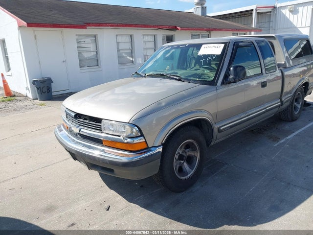 44567842 :رقم المزاد ، 1GCCS19X1W8193217 vin ، 1998 Chevrolet S-10 Ls Fleetside مزاد بيع