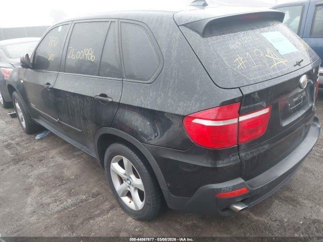 2010 BMW X5 5UXFE4C58AL279562 Photo 2
