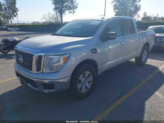 1N6AA1EJ5HN543977 Nissan TITAN SV