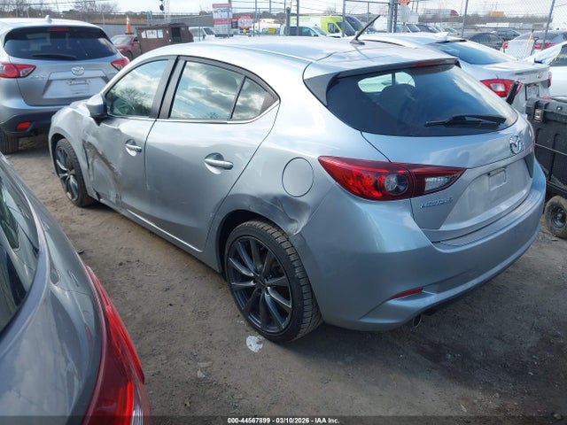44567899 :رقم المزاد ، 3MZBN1L39JM228158 vin ، 2018 Mazda Mazda3 Touring مزاد بيع