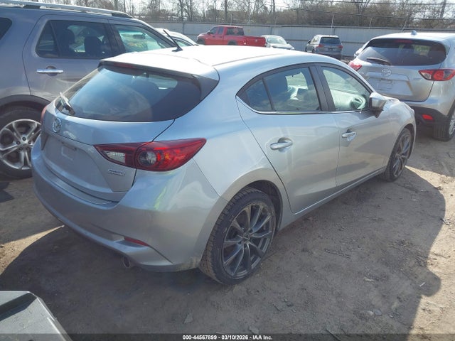 44567899 :رقم المزاد ، 3MZBN1L39JM228158 vin ، 2018 Mazda Mazda3 Touring مزاد بيع