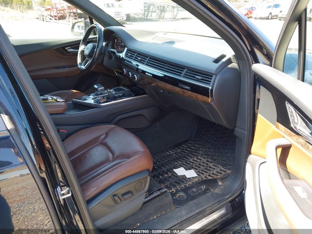 44567900 :رقم المزاد ، WA1LAAF78HD013002 vin ، 2017 Audi Q7 3.0t Premium مزاد بيع