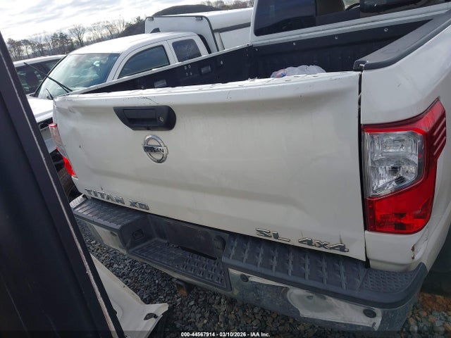 Продажа на аукционе авто 2016 Nissan Titan Xd Sl Diesel, vin: 1N6BA1F41GN502421, номер лота: 44567914