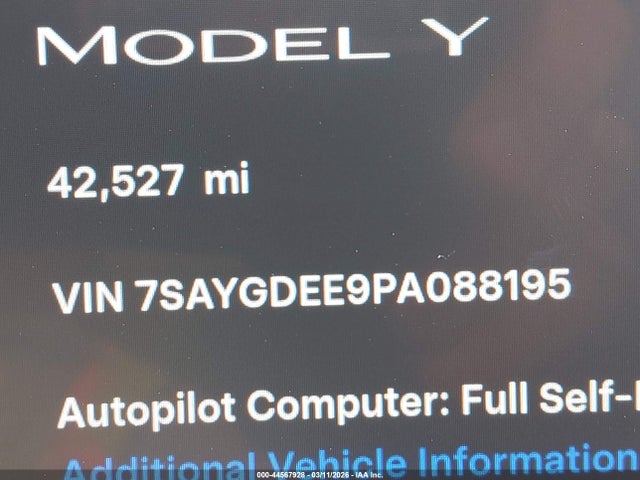 2023 Tesla Model Y Awd/long Range Dual Motor All-wheel Drive მანქანა იყიდება აუქციონზე, vin: 7SAYGDEE9PA088195, აუქციონის ნომერი: 44567928