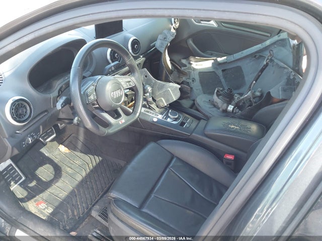 2019 AUDI S3 WAUB1HFF5KA084911 Photo 4