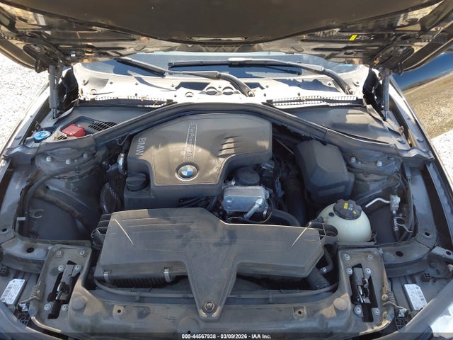 2018 BMW 320I WBA8A9C57JAH14781 Photo 9