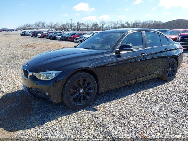 2018 BMW 320I WBA8A9C57JAH14781 Photo 1
