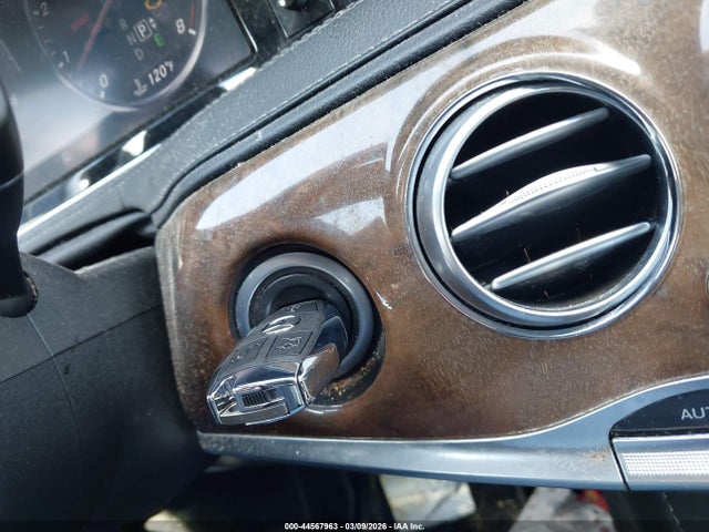 2016 MERCEDES-BENZ S 550 WDDUG8FB8GA217097 Photo 10