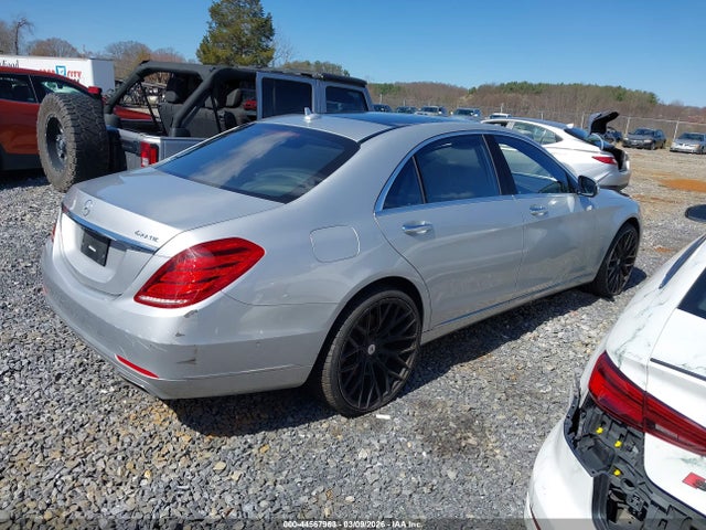 2016 MERCEDES-BENZ S 550 WDDUG8FB8GA217097 Photo 3