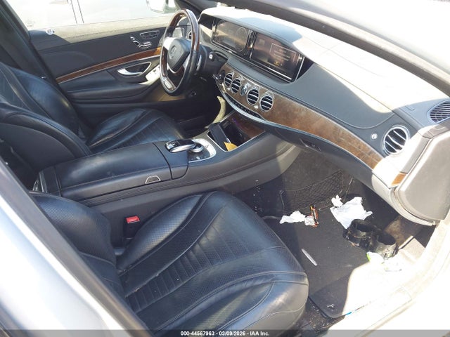 2016 MERCEDES-BENZ S 550 WDDUG8FB8GA217097 Photo 4