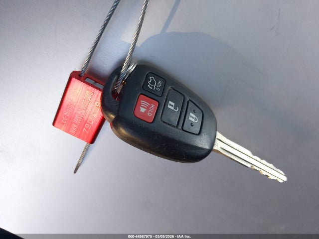 Toyota Rav4 Xle 2016 2T3RFREV7GW420598 Image 11