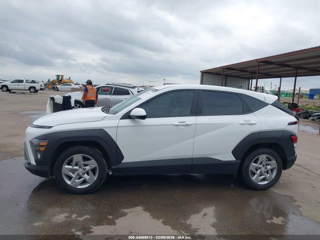 44568012 :رقم المزاد ، KM8HA3AB4SU260202 vin ، 2025 Hyundai Kona Se مزاد بيع
