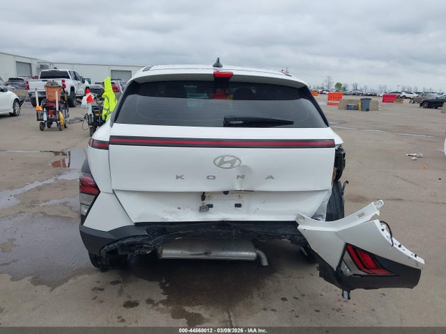44568012 :رقم المزاد ، KM8HA3AB4SU260202 vin ، 2025 Hyundai Kona Se مزاد بيع