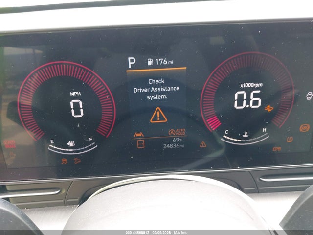 44568012 :رقم المزاد ، KM8HA3AB4SU260202 vin ، 2025 Hyundai Kona Se مزاد بيع