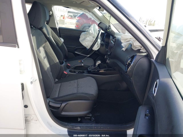 2023 Kia Soul Ex მანქანა იყიდება აუქციონზე, vin: KNDJ33AU2P7854827, აუქციონის ნომერი: 44568017