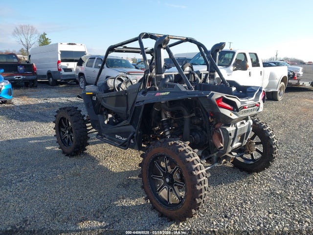 2023 POLARIS RZR 3NSNAE996PH424024 Photo 2