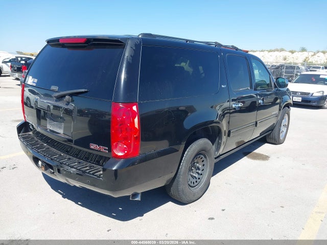 2011 GMC YUKON XL 1500 1GKS1KE0XBR289613 Photo 3