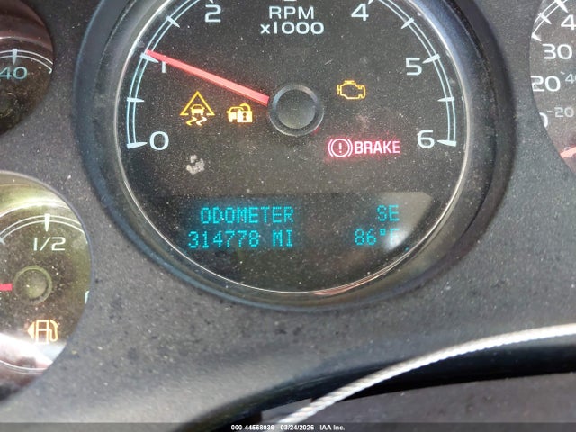 2011 GMC YUKON XL 1500 1GKS1KE0XBR289613 Photo 6