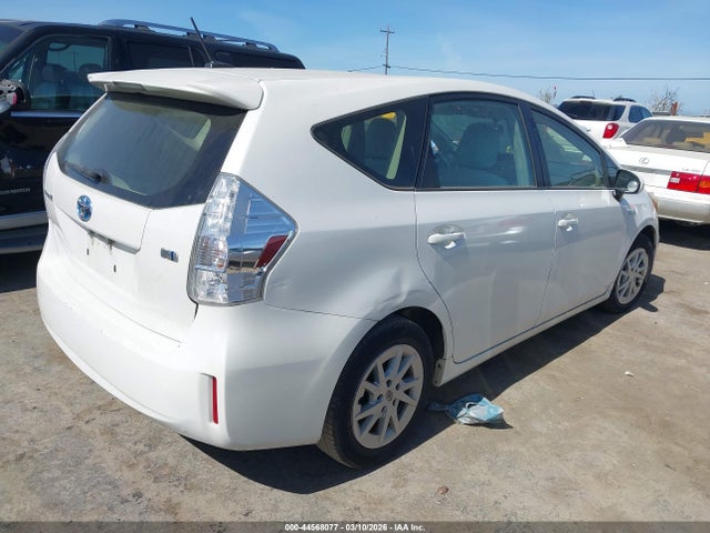 JTDZN3EU7E3313168 Toyota Prius V Three