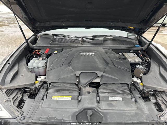 2019 AUDI Q8 WA1AVAF1XKD009869 Photo 9