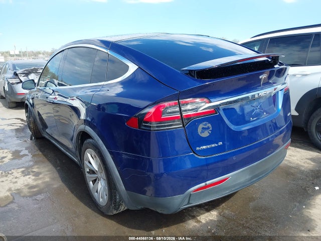 Продаж на аукціоні авто 2017 Tesla Model X 100d/75d/90d, vin: 5YJXCBE20HF044041, номер лоту: 44568136
