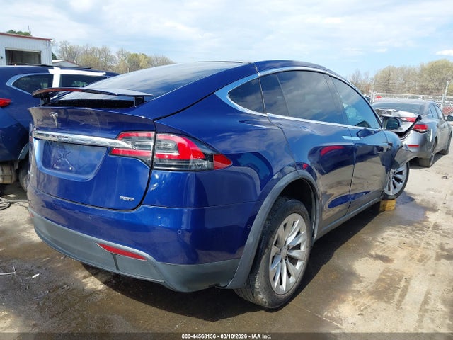 Продаж на аукціоні авто 2017 Tesla Model X 100d/75d/90d, vin: 5YJXCBE20HF044041, номер лоту: 44568136
