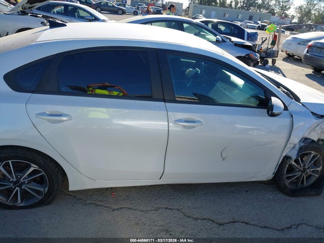 KIA Forte Lxs 2022 3KPF24AD7NE482994 Image 13