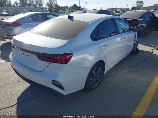 KIA Forte Lxs 2022 3KPF24AD7NE482994 Image 4