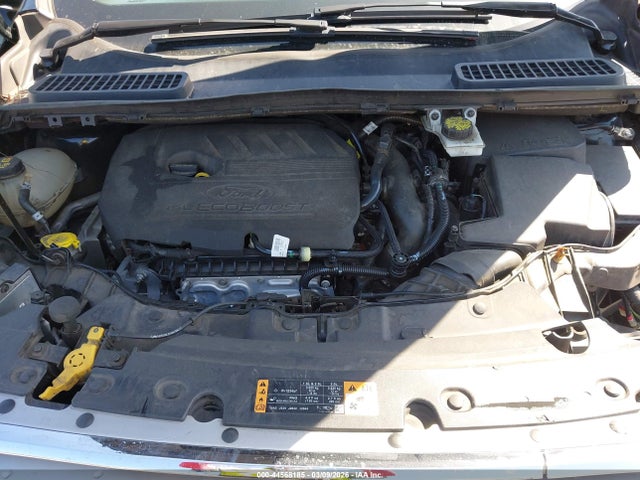 1FMCU0HD9JUC60217 Ford ESCAPE SEL