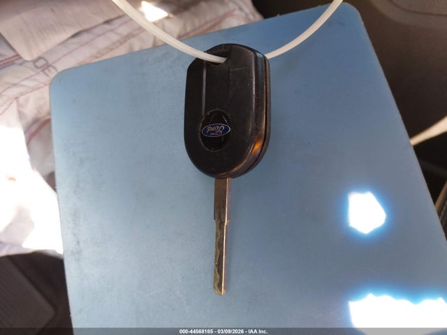1FMCU0HD9JUC60217 Ford ESCAPE SEL