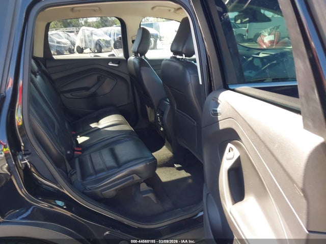 1FMCU0HD9JUC60217 Ford ESCAPE SEL