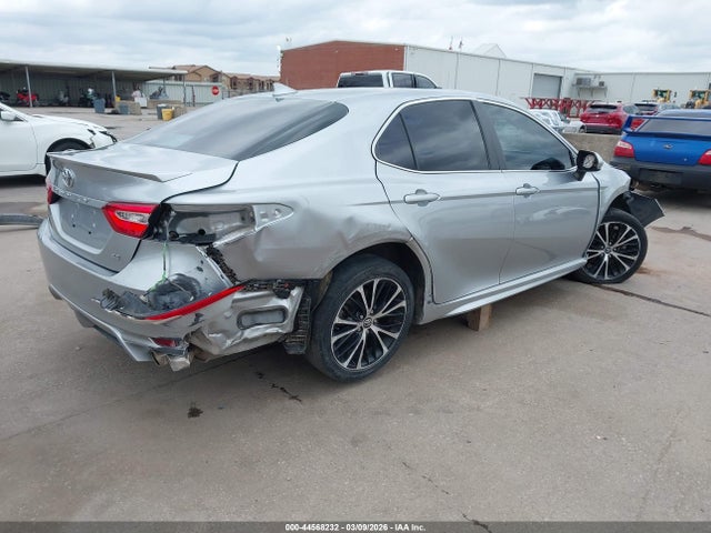 2020 TOYOTA CAMRY 4T1G11AK7LU893178 Photo 3