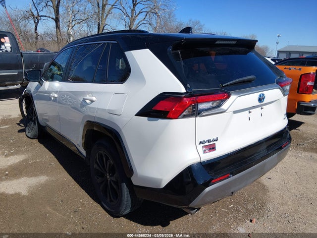 2022 TOYOTA RAV4 HYBRID 2T3E6RFV1NW037850 Photo 2