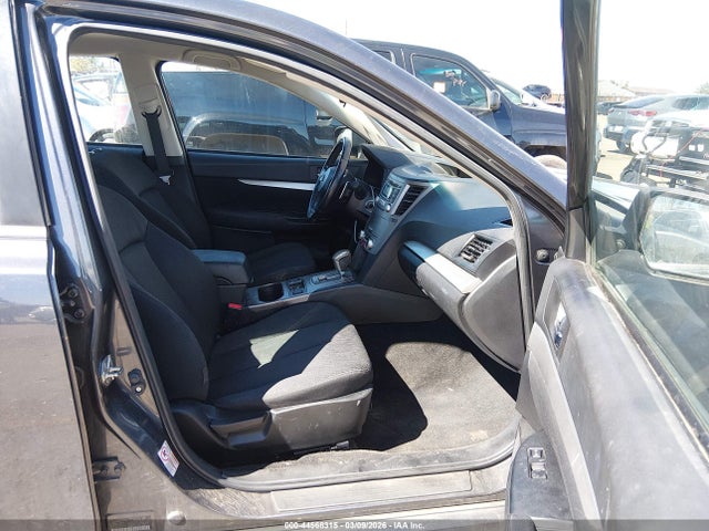 44568315 :رقم المزاد ، 4S3BMBC62C3043380 vin ، 2012 Subaru Legacy 2.5i Premium مزاد بيع