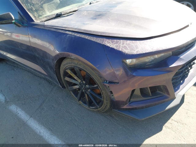 Chevrolet Camaro 1lt 2017 1G1FB1RX2H0212784 Image 6