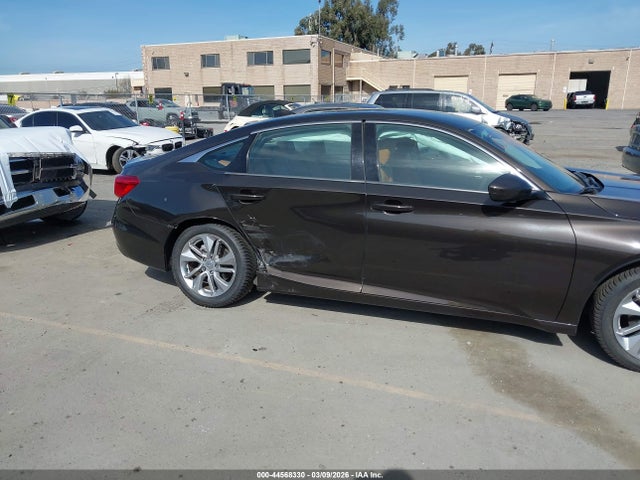 Honda ACCORD LX 2018 1HGCV1F10JA018824 Image 6