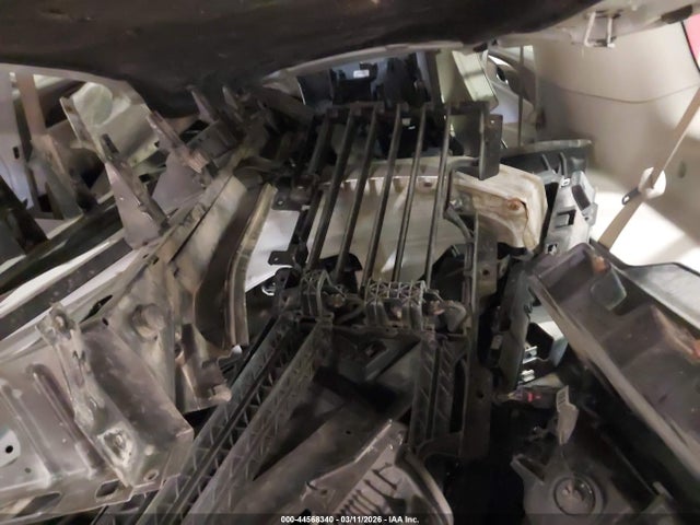 44568340 :رقم المزاد ، 1GYS4JKJ5GR230903 vin ، 2016 Cadillac Escalade Esv Premium Collection مزاد بيع