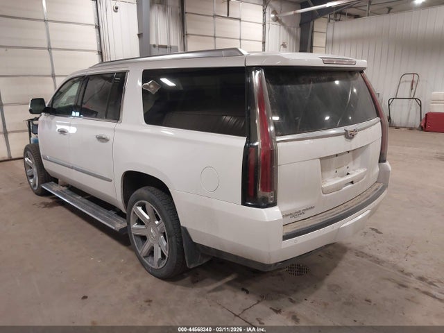44568340 :رقم المزاد ، 1GYS4JKJ5GR230903 vin ، 2016 Cadillac Escalade Esv Premium Collection مزاد بيع