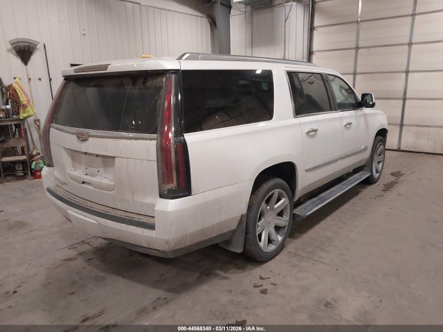 44568340 :رقم المزاد ، 1GYS4JKJ5GR230903 vin ، 2016 Cadillac Escalade Esv Premium Collection مزاد بيع