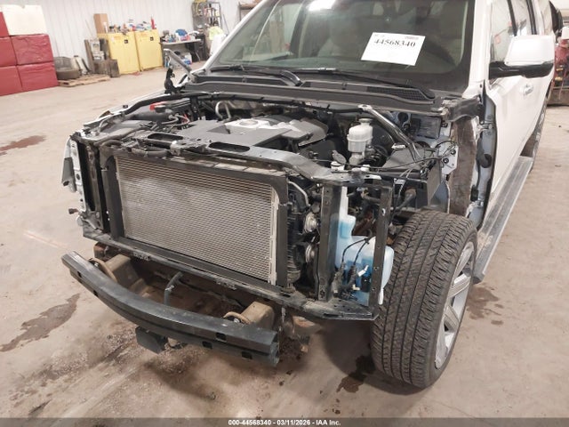 44568340 :رقم المزاد ، 1GYS4JKJ5GR230903 vin ، 2016 Cadillac Escalade Esv Premium Collection مزاد بيع