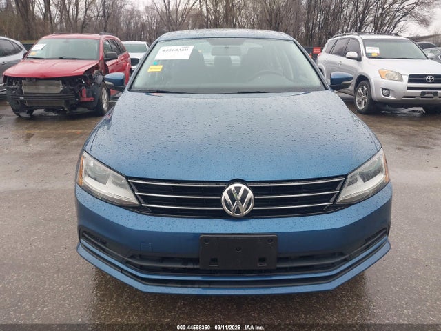 Aukcja sprzedaży 2017 Volkswagen Jetta 1.4t Se, vin: 3VWDB7AJ3HM395003, numer aukcji: 44568360