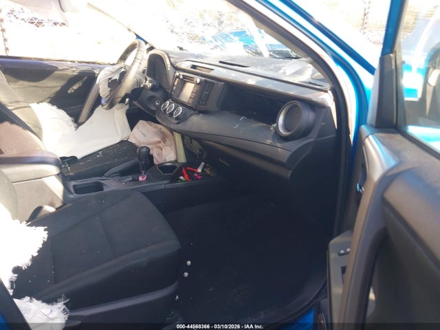 44568366 :رقم المزاد ، 2T3ZFREV4JW480541 vin ، 2018 Toyota Rav4 Le مزاد بيع