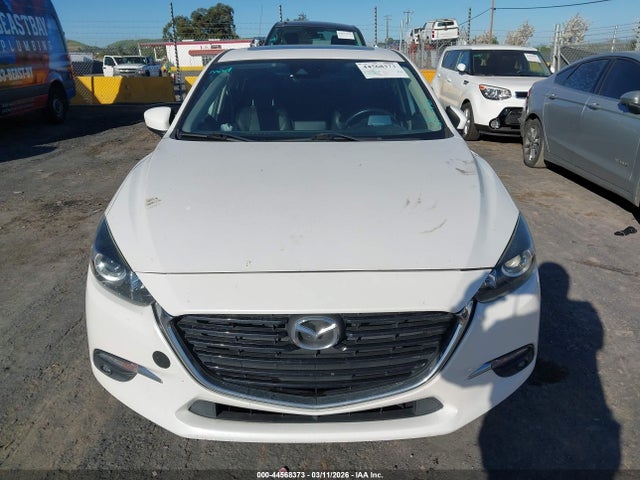 JM1BN1M3XH1117420 Mazda Mazda3 Grand Touring