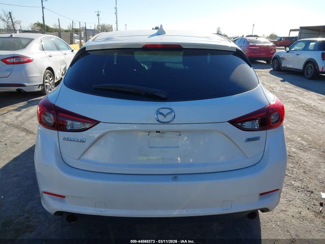JM1BN1M3XH1117420 Mazda Mazda3 Grand Touring