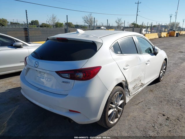 JM1BN1M3XH1117420 Mazda Mazda3 Grand Touring