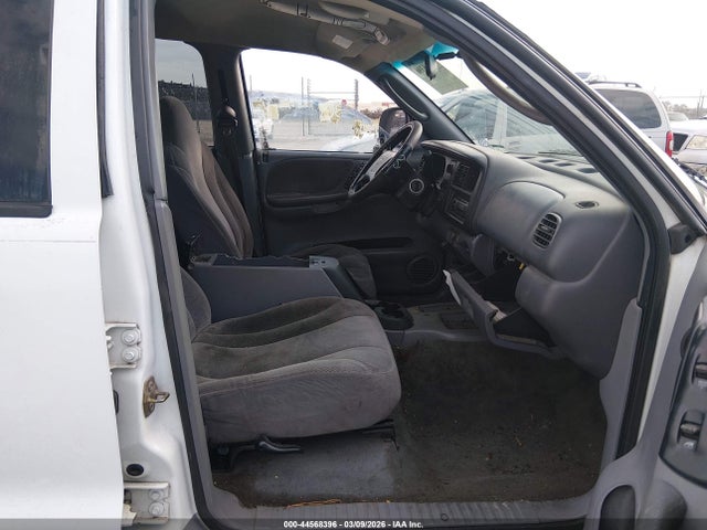 44568396 :رقم المزاد ، 1B7GL2AN5YS717022 vin ، 2000 Dodge Dakota Slt/sport مزاد بيع