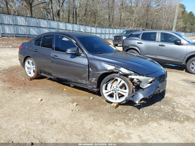 2013 Bmw 335i მანქანა იყიდება აუქციონზე, vin: WBA3A9C51DF686006, აუქციონის ნომერი: 44568405