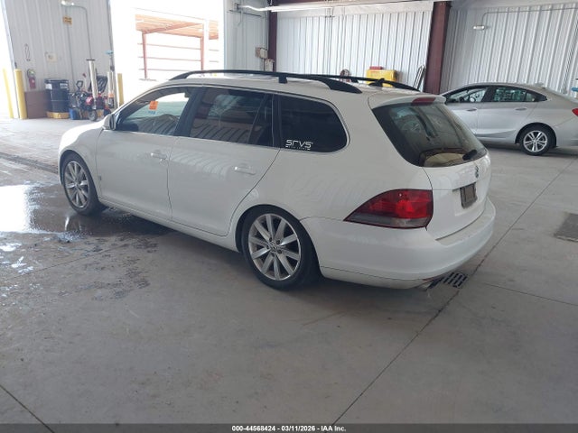 3VWPL7AJ2EM611588 Volkswagen Jetta Sportwagen 2.0l Tdi