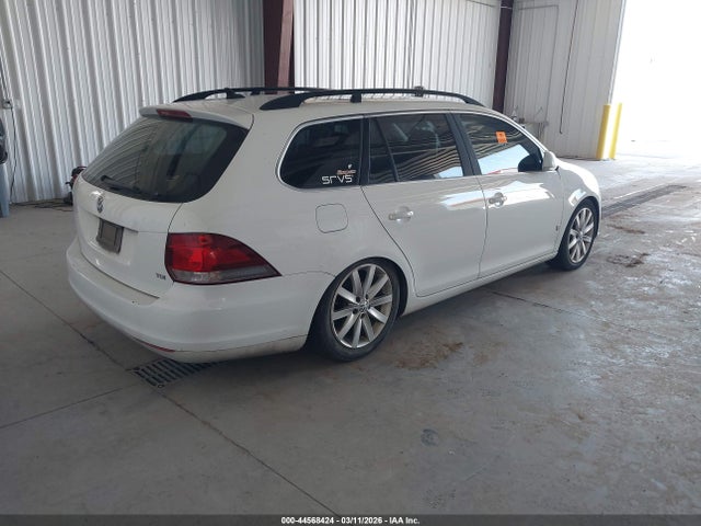 3VWPL7AJ2EM611588 Volkswagen Jetta Sportwagen 2.0l Tdi